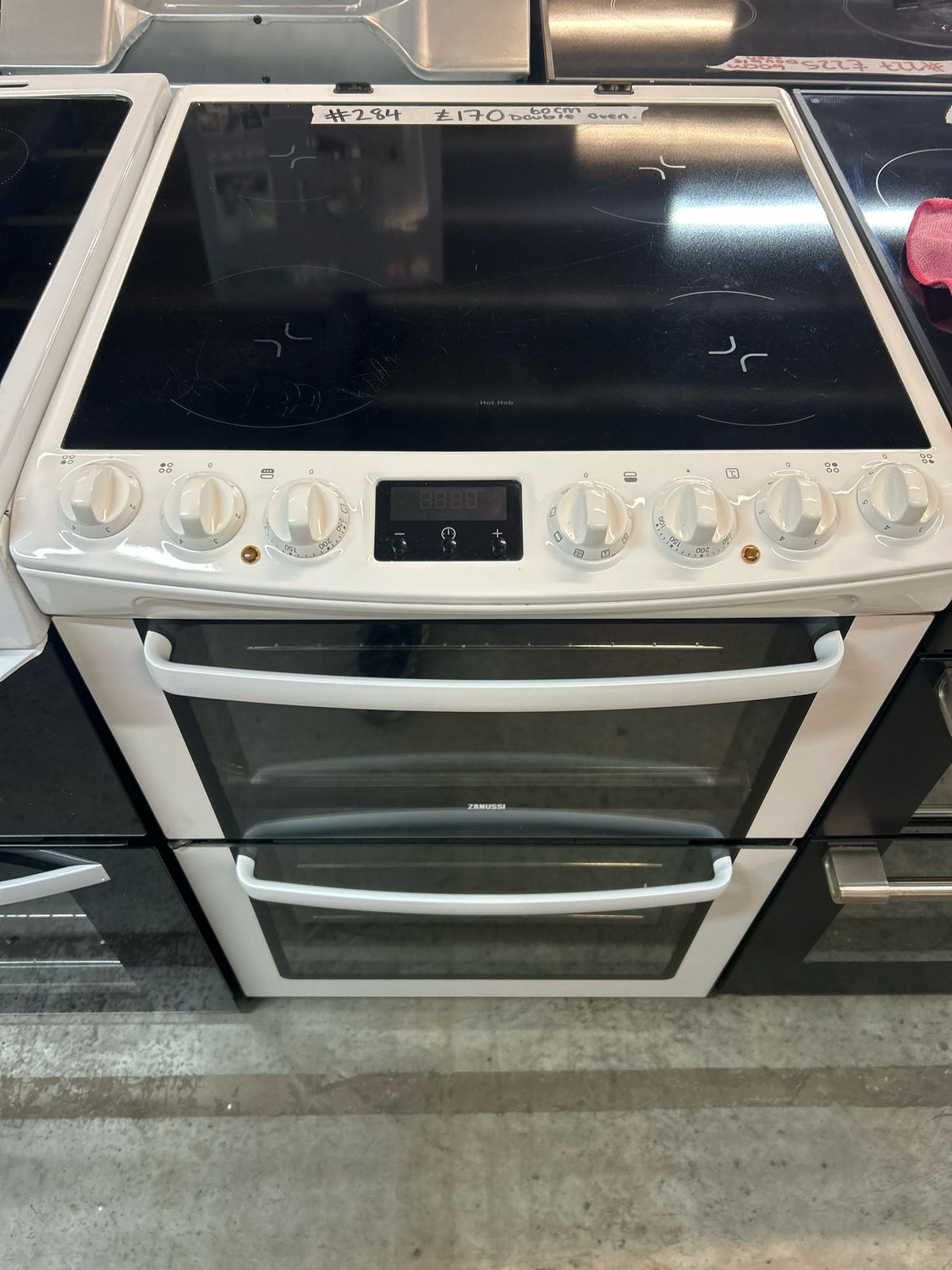 Zanussi 60cm Electric cooker Double Oven White Refurbished