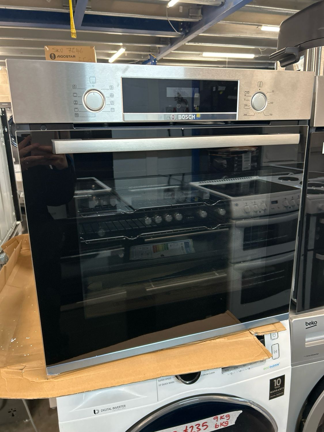 Bosch HBS573BS0B Built-In Electric Single Oven Stainless Steel Brand New Unboxed