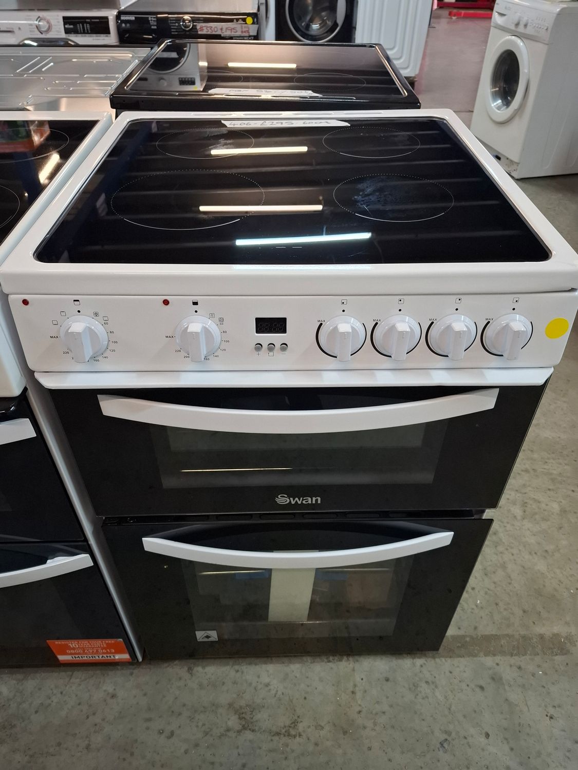 Swan SX16730W 60cm Electric Cooker Double Oven Ceramic Hob White New Graded 