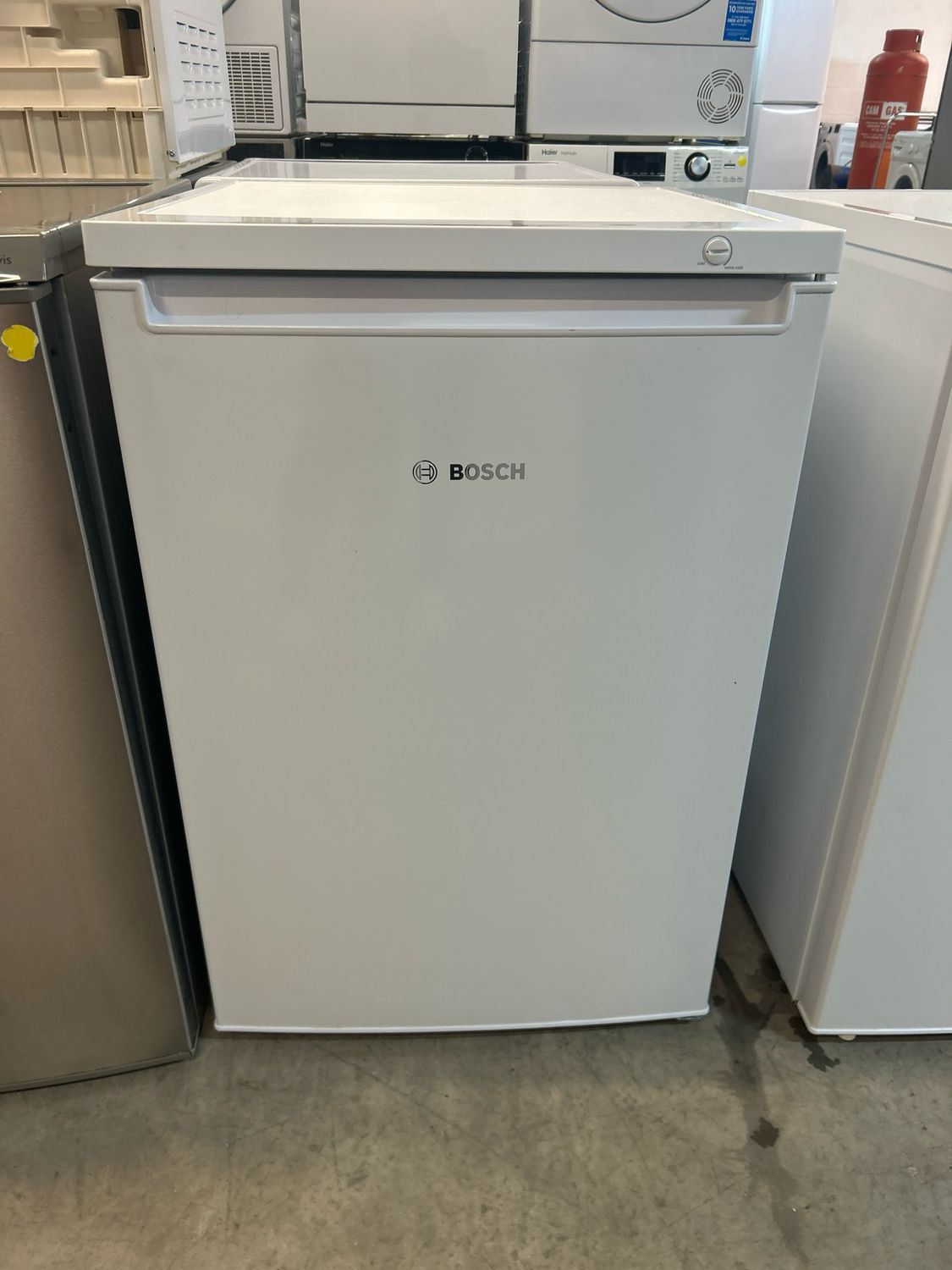 Bosch Under Counter Freezer W56cm H84cm