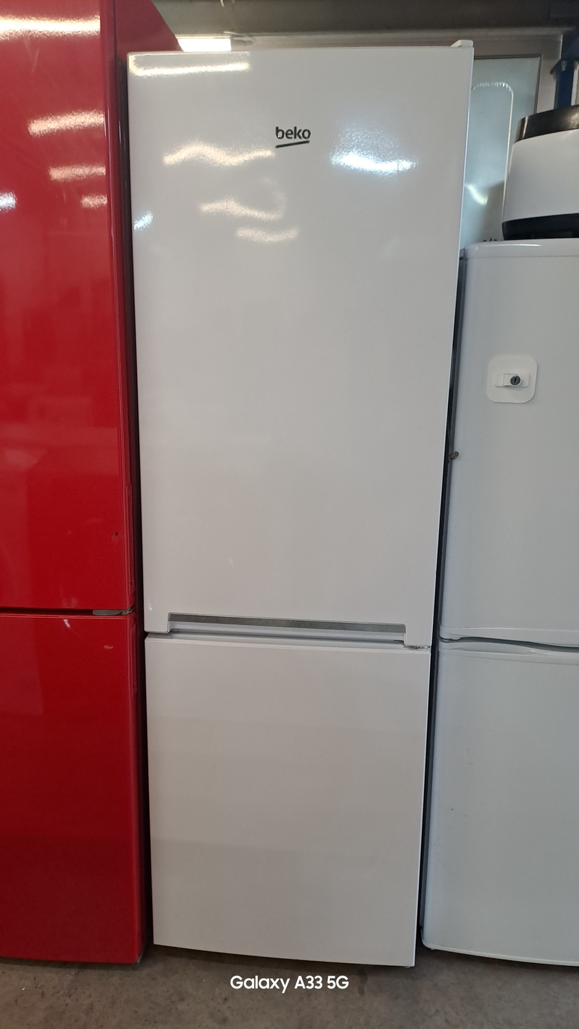 Beko CFP1671 Fridge Freezer H170 x W55 x D60  White Refurbished 