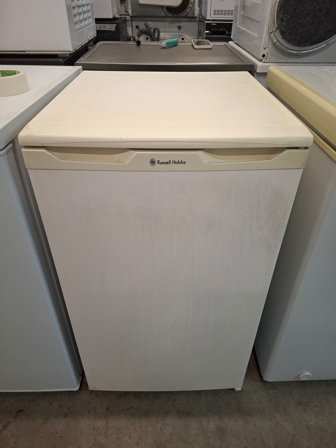 IceKing 48cm Under counter Freezer White Refurbished