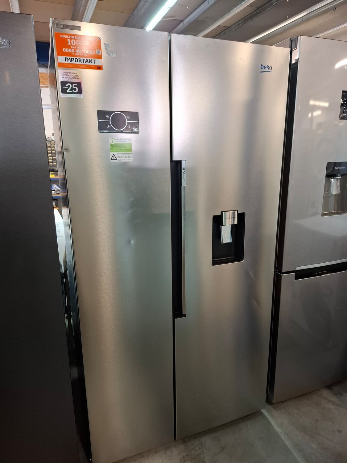 Beko ASD2542VX American Fridge Freezer - Silver - H178cm  W91cm D68cm - Marks on the front - shown in pictures