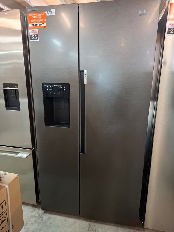 Beko ASP342VPZ American Fridge Freezer - Anthracite Dark Grey H178cm  W91cm D68cm - Marks on the front - shown in pictures