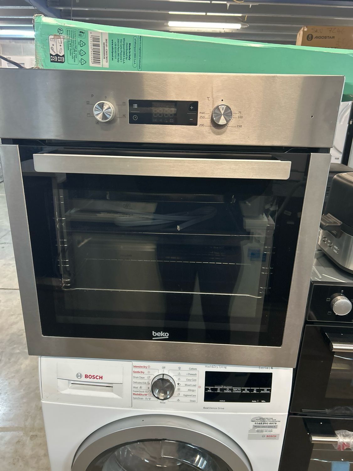 Beko BIF16300X Built In Single Oven 60cm