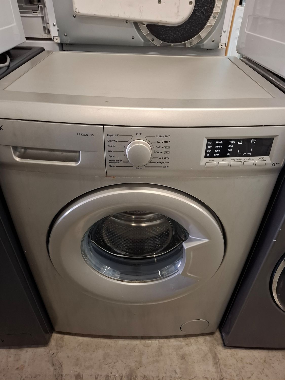Logik L612WMS15 6kg 1200rpm Washing Machine Silver 3 Month Guarantee 