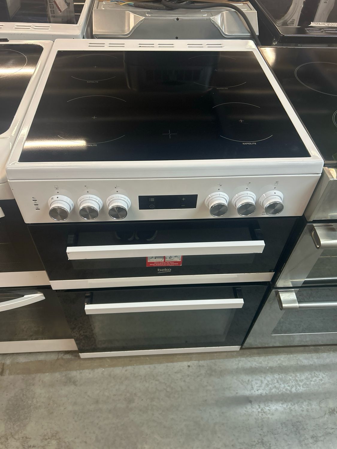 Beko KDC653W 60cm Electric Cooker Double Oven Ceramic Hob White