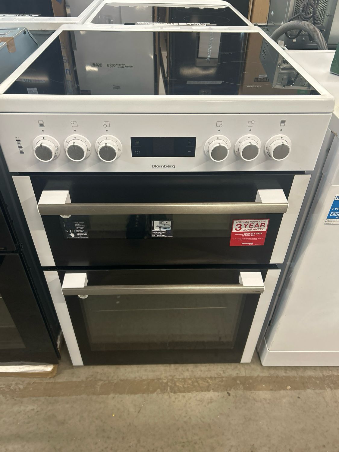 Blomberg HKN65W 60cm Electric Cooker Double Oven Ceramic Hob White