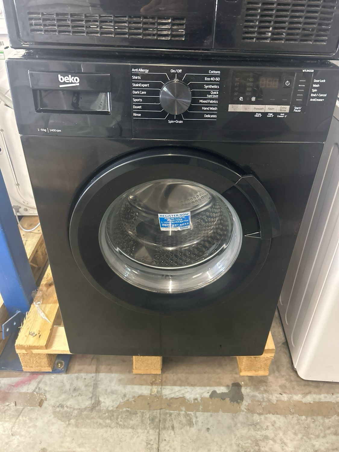 Beko WTL94151B 9kg 1400rpm Washing Machine Black