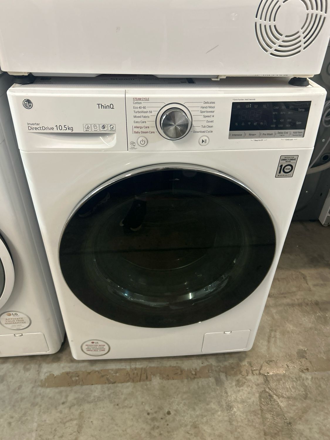 LG 10.5kg 1400rpm Washing Machine White