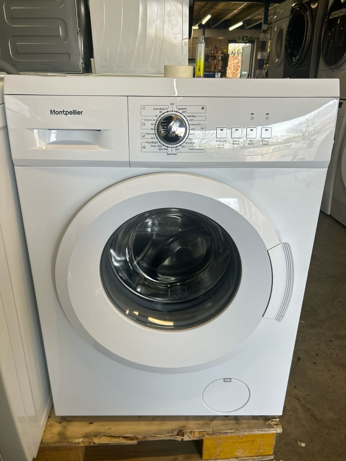 Montpellier MW6105W 6kg 1200rpm White