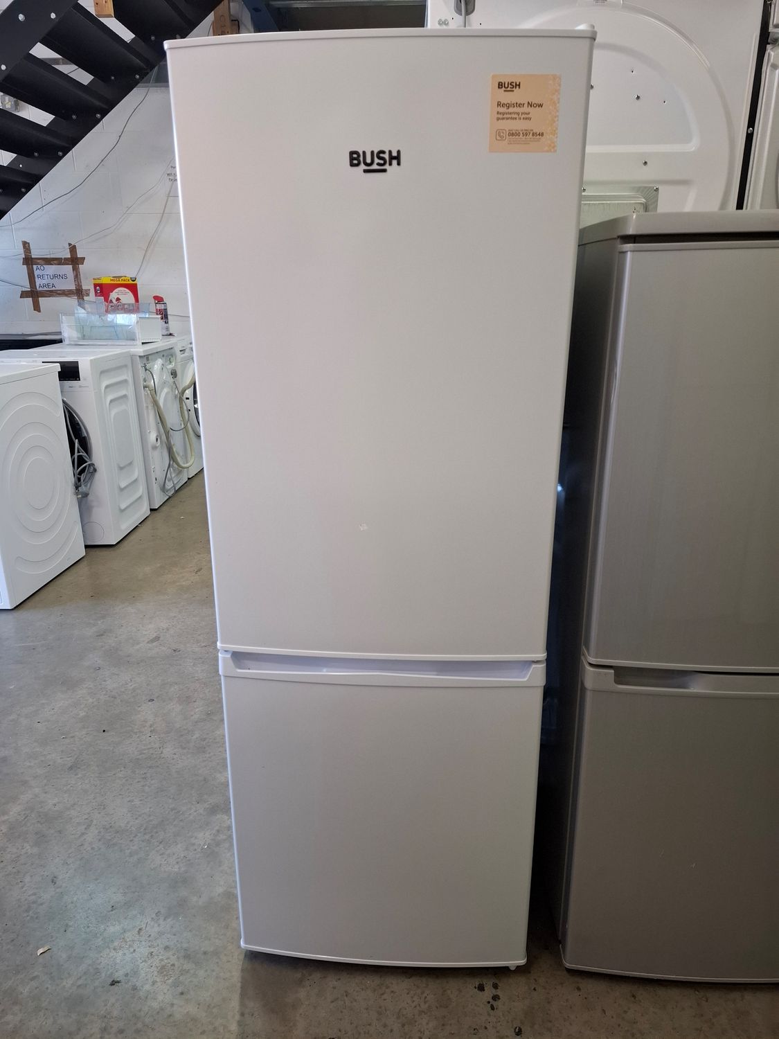 Bush M50142FFW Fridge Freezer H143xW50xD60cm White Refurbished