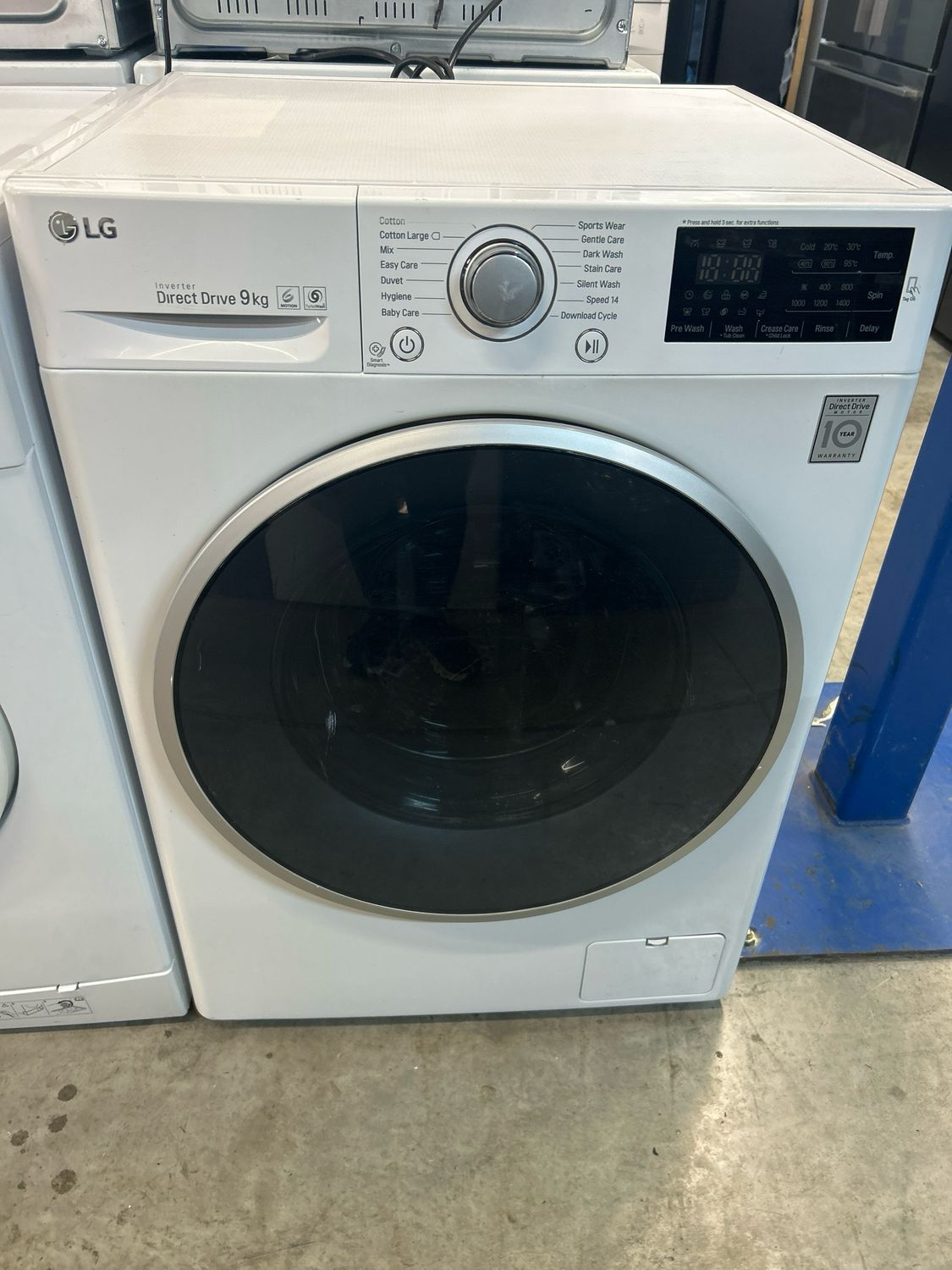 LG 9kg 1400rpm Washing Machine Silver