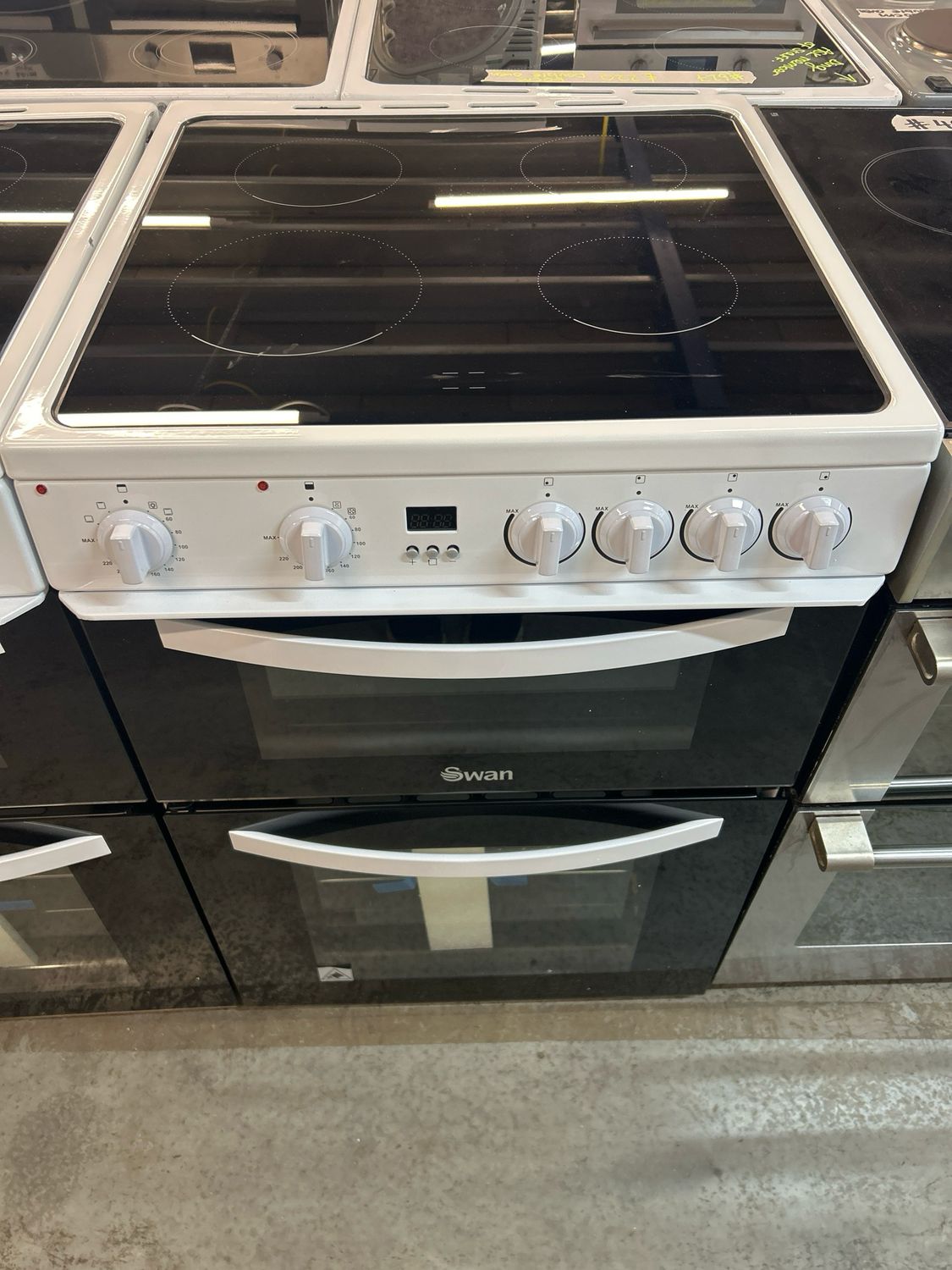 Swan SX16730W 60cm Electric Cooker Double Oven Ceramic Hob White