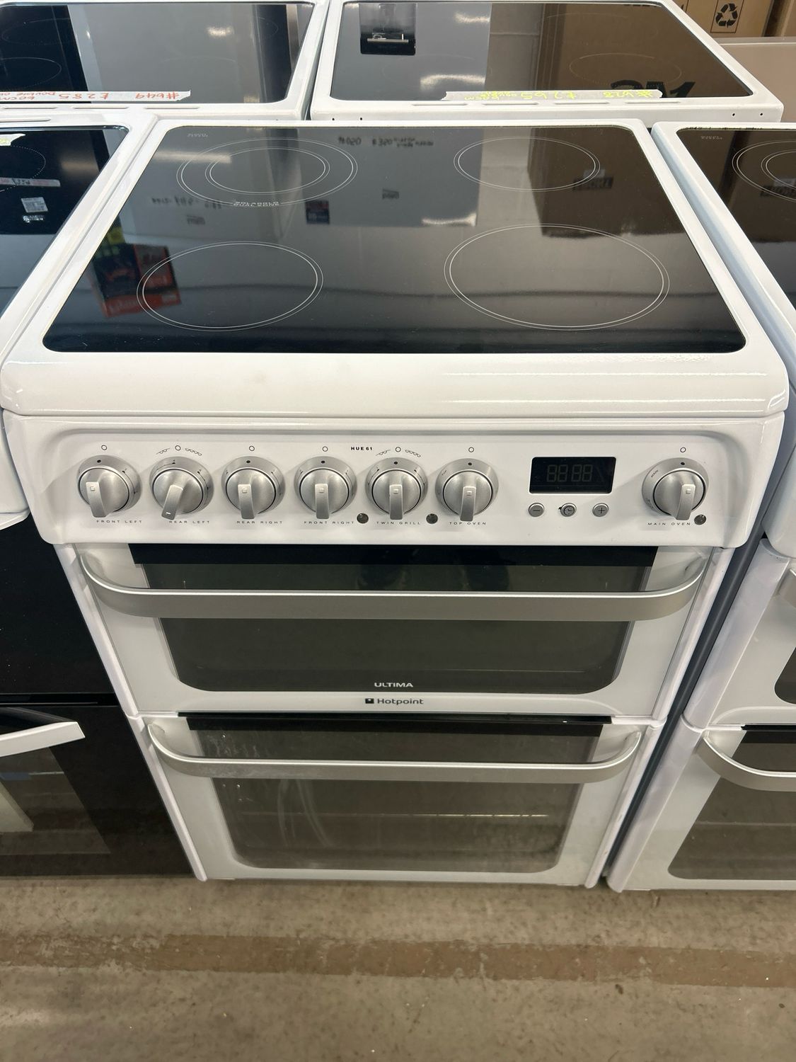 Hotpoint 60cm Electric Cooker Double Oven White