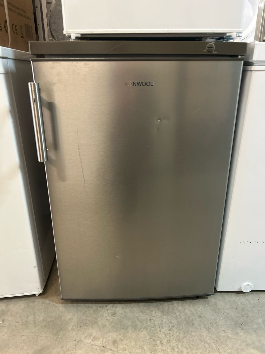 Kenwood KUF551X18 W56cm Under counter Freezer Silver
