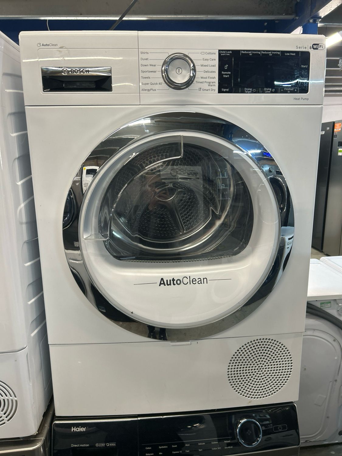 Bosch WTX88RH9GB 9kg Heat Pump Condenser Dryer White