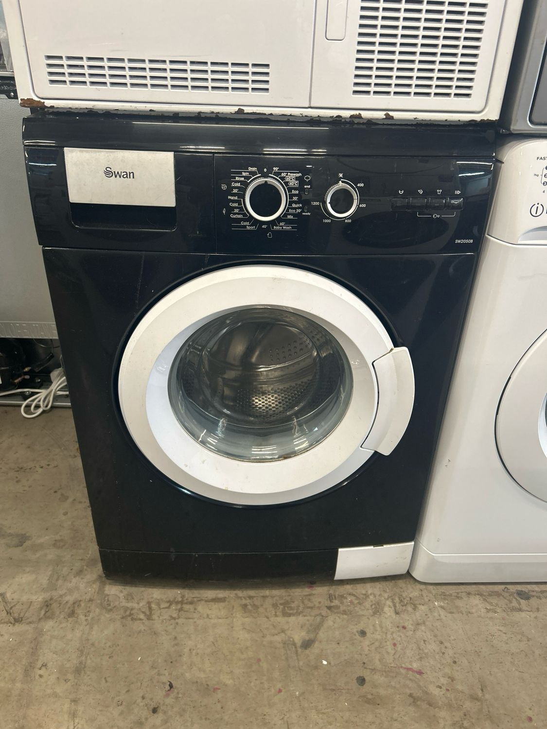 Swan 6kg 1200rpm Washing Machine Black 3 Months warranty
