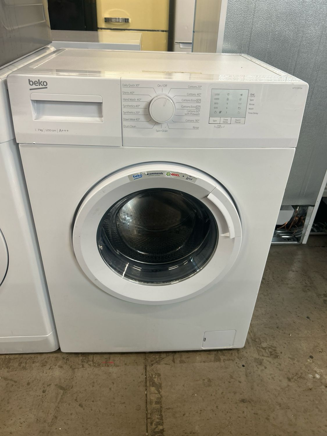 Beko WTG720M1W 7kg 1200rpm Washing Machine White