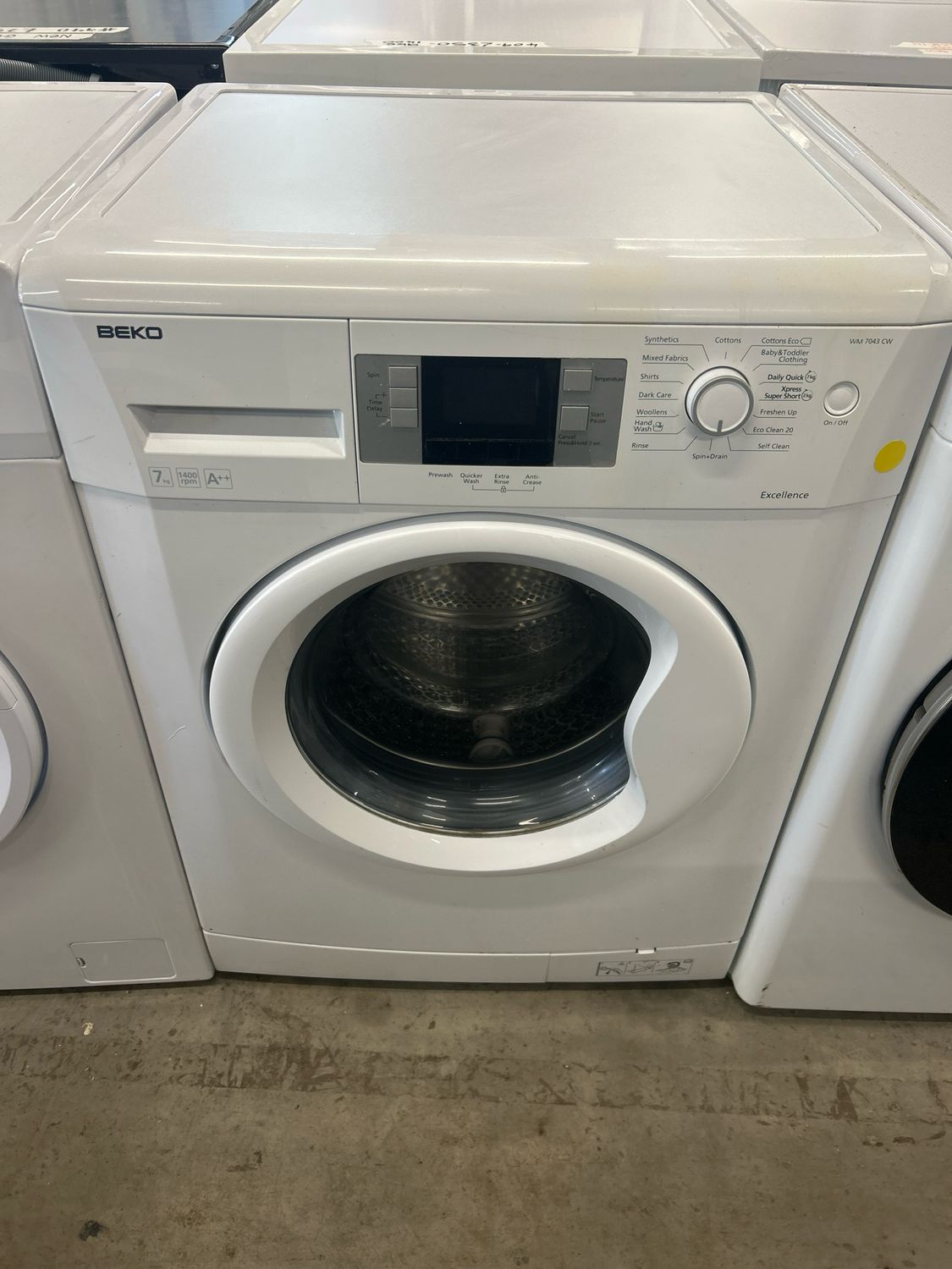 Beko WM7043CW 7kg 1400rpm Washing Machine White