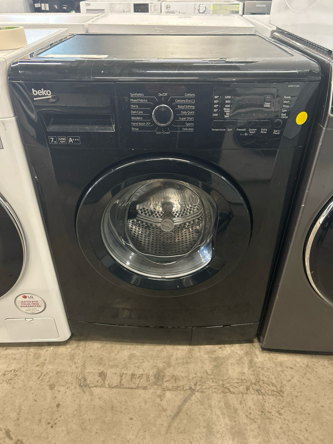 Beko WMB71233B 7kg 1200rpm Washing Machine Black