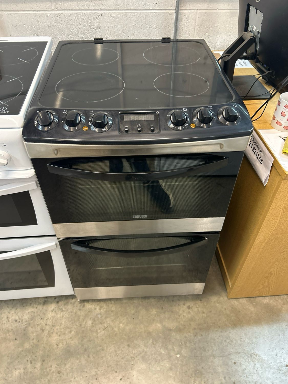 Zanussi ZCV46200XA 55cm Electric Cooker Ceramic Hobs Double Oven Black