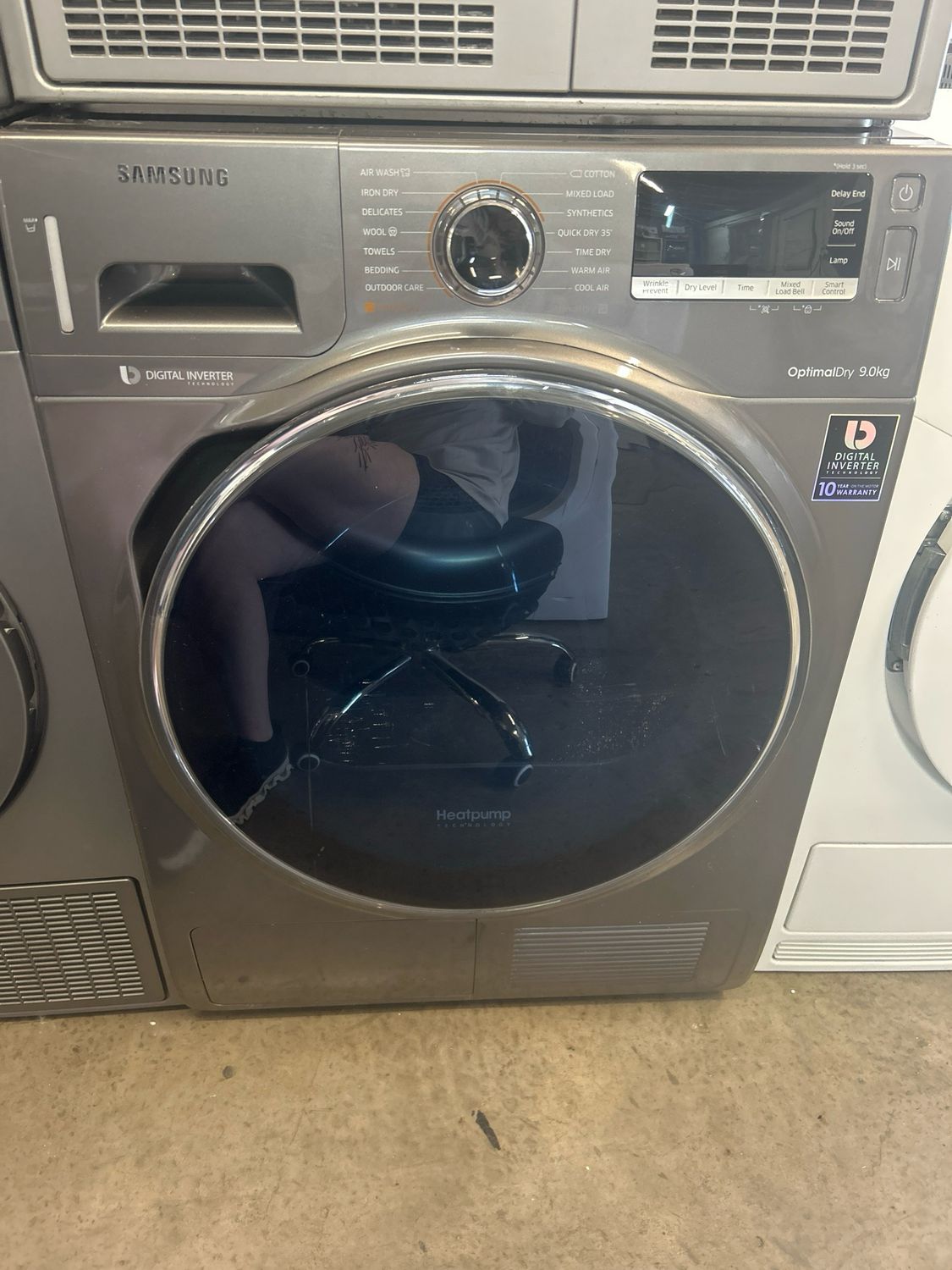 Samsung DV90M8204AX 9kg Heat Pump Condenser Dryer Graphite Grey