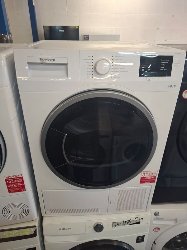 Blomberg LTK28021W 8kg Condenser Dryer White