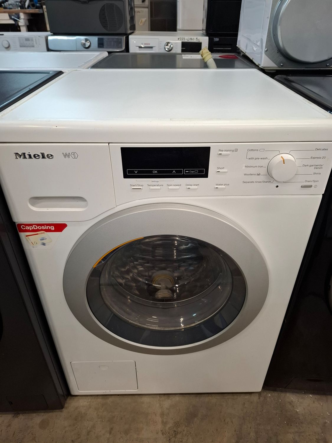 Miele W1 8KG 1400rpm Washing Machine White
