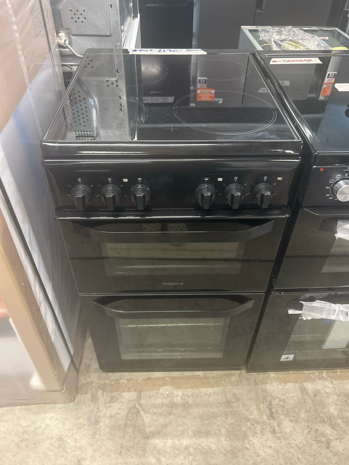 :Hotpoint HD5V92KCBUK 50cm Electric Cooker Ceramic Hobs Black