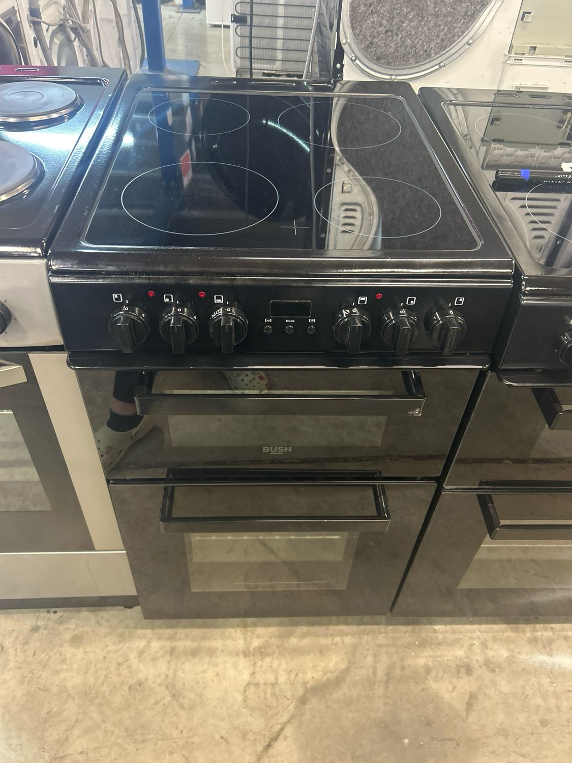 Bush DHBETC50B 50cm Electric Cooker Black
