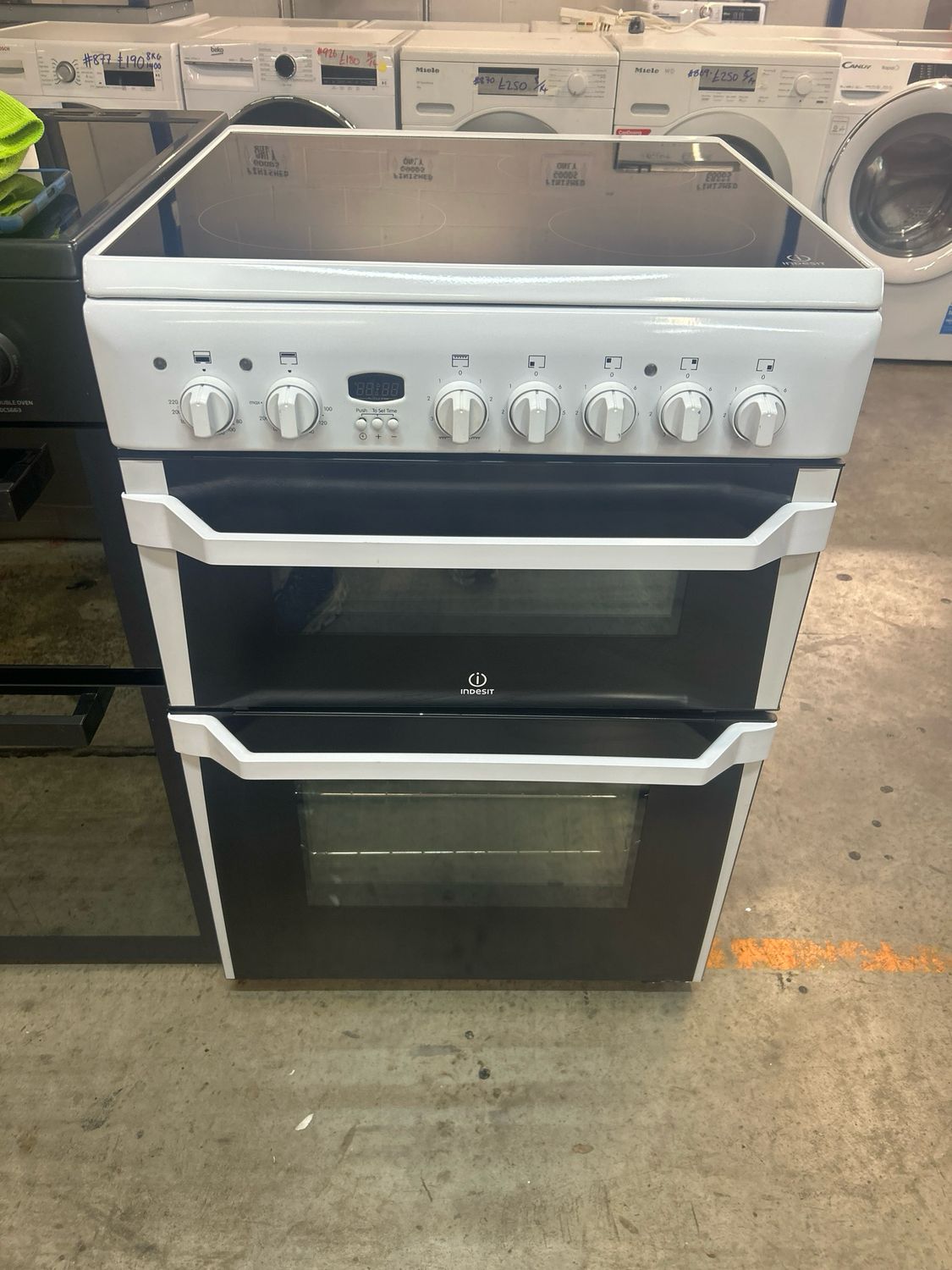 Indesit ID60C2 60cm Electric Cooker Double Oven White