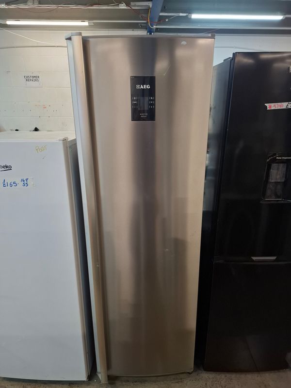 AEG FZFF250 Tall Freezer - H187cm W60cm D64cm Stainless Steel 