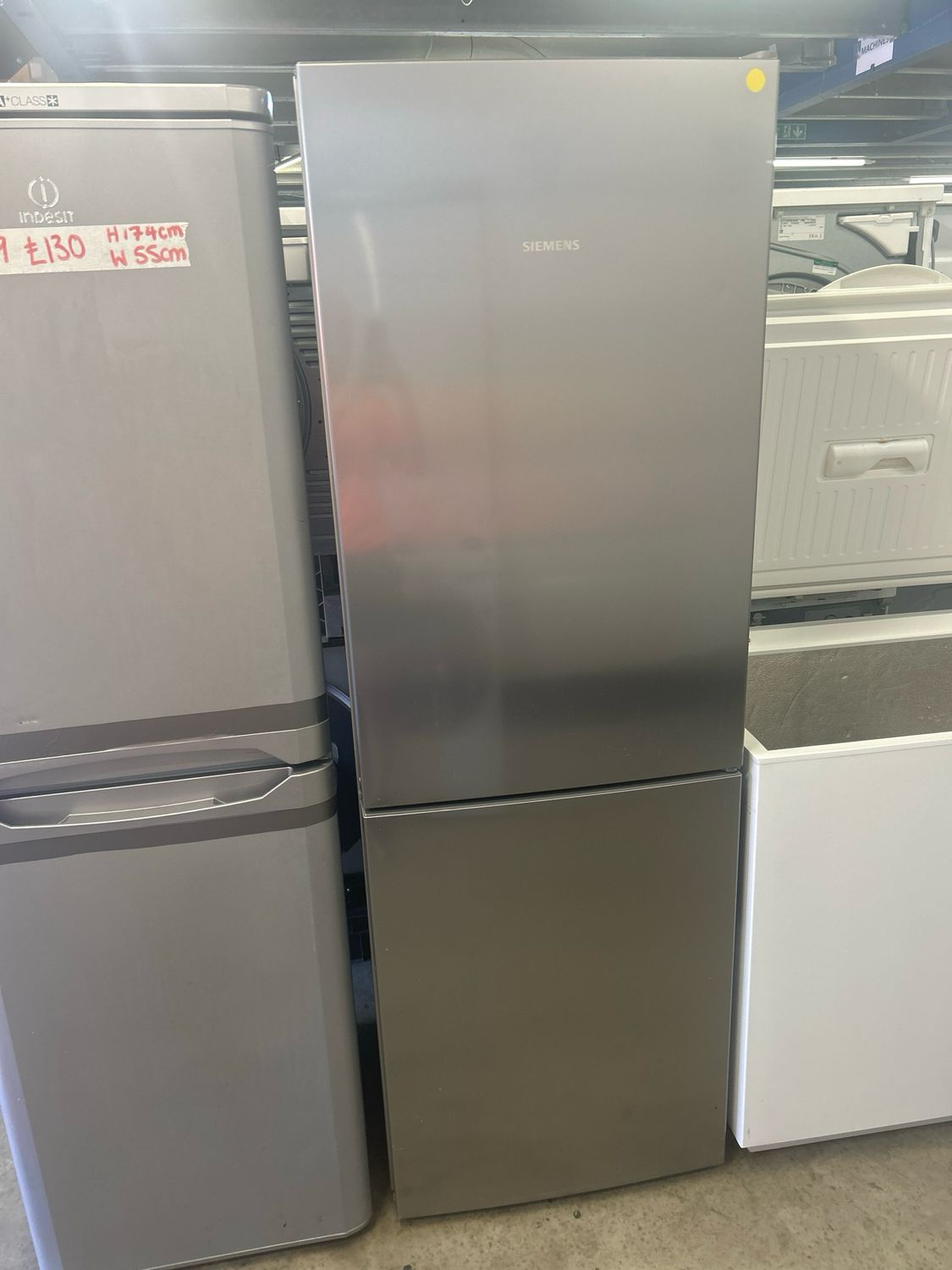 Siemens KG33WI31G Fridge Freezer H175cm W59cm Silver