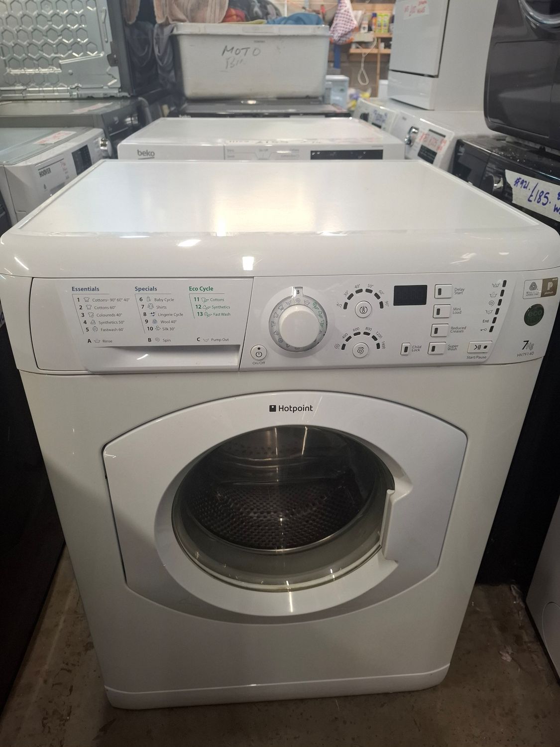 Hotpoint HV7F140 7kg 1400rpm Washing Machine White