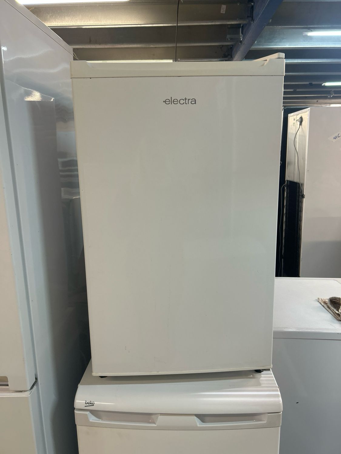 Electra W48cm Under Counter Fridge