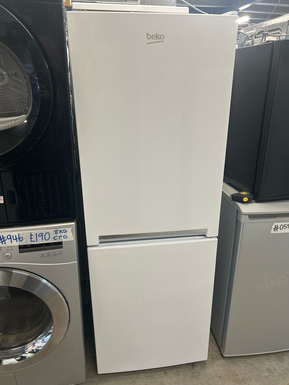 Beko CFG1582S Fridge Freezer White H152cm W54cm