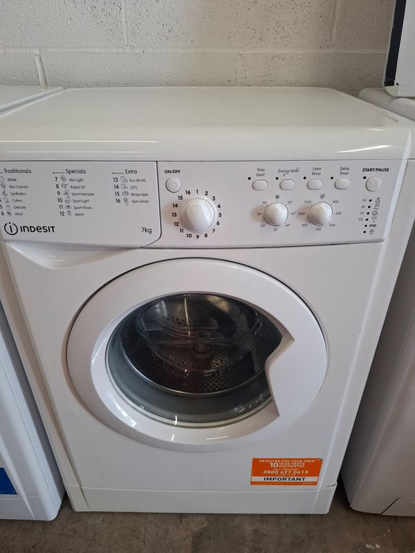 Indesit IWC71252W 7kg Load 1200 Spin Washing Machine Refurbished 