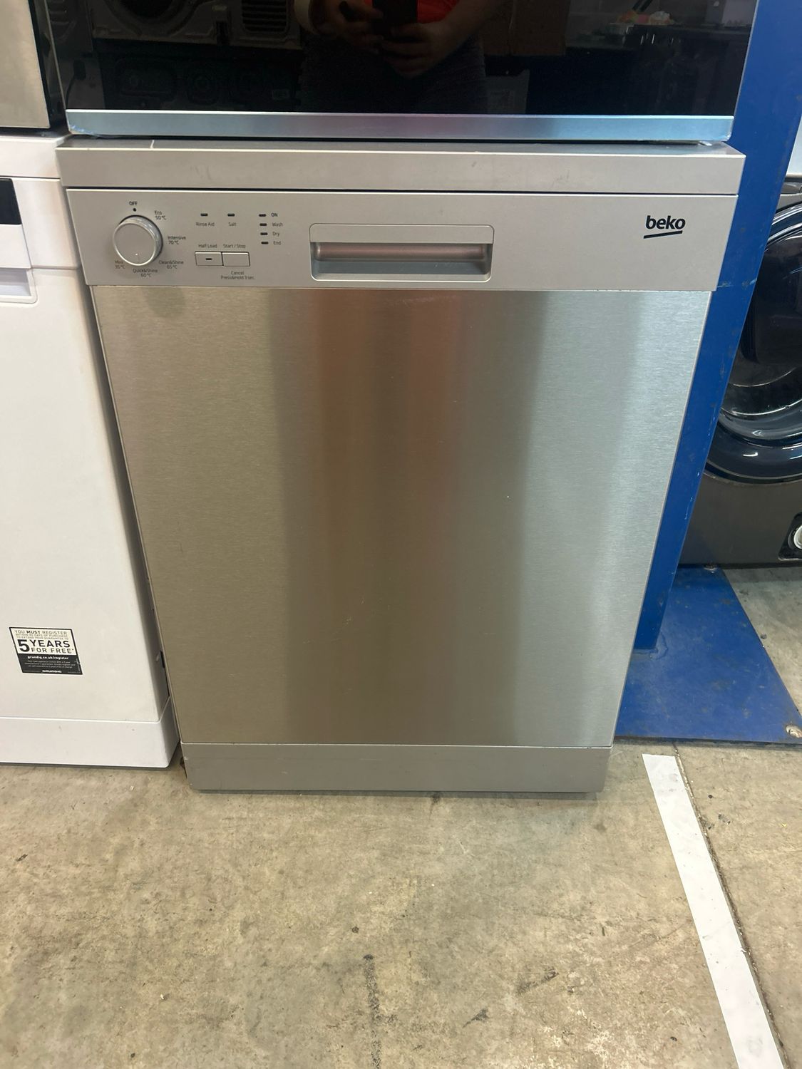 Beko DFN05X11S 60cm Freestanding Full Size Dishwasher Silver