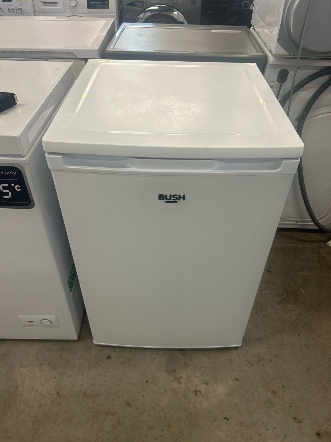 Bush Undercounter Fridge With Ice Box H84cm W55cm White