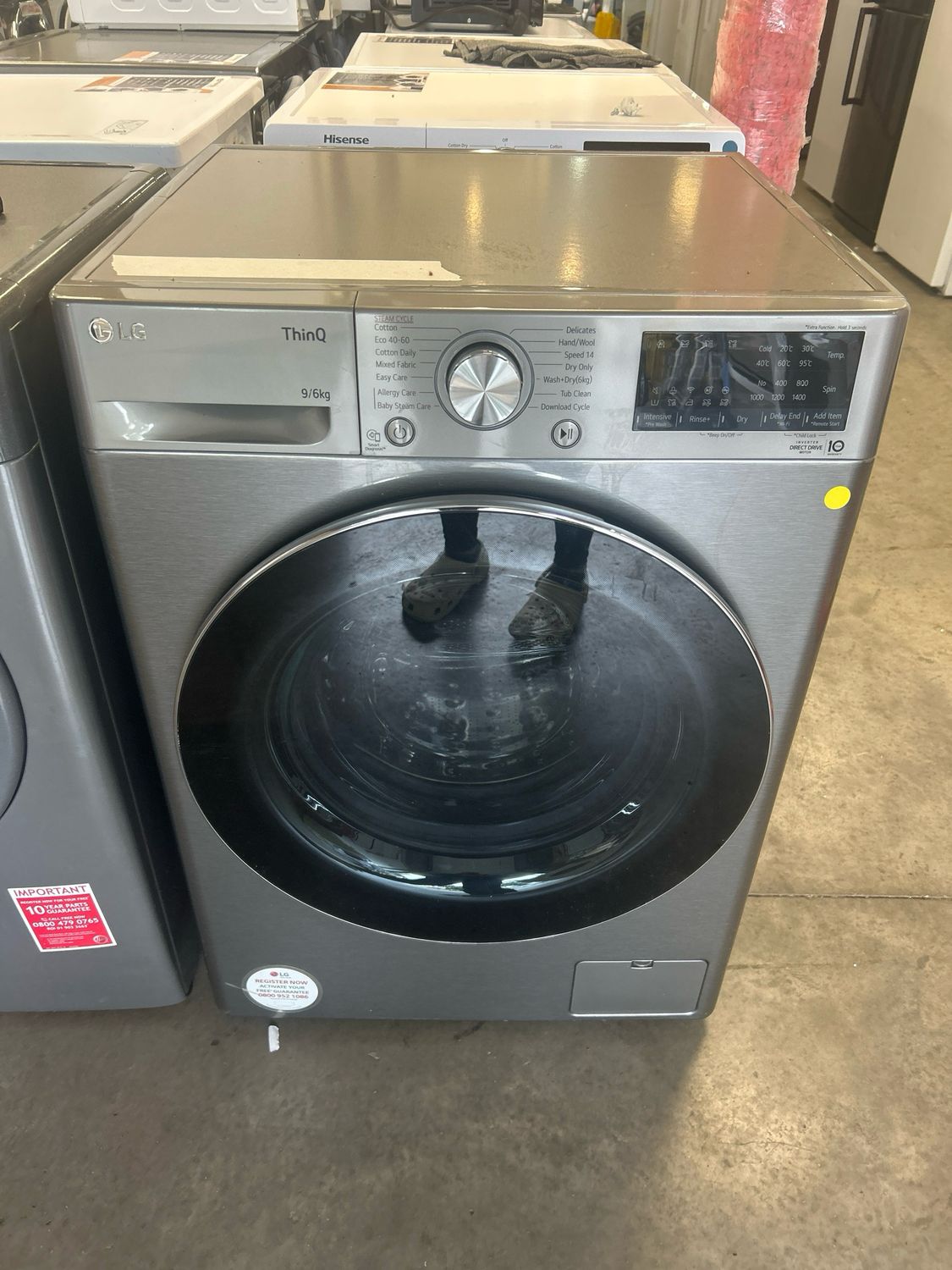 LG FWV696SE 9kg/6kg 1400rpm Washer Dryer Silver