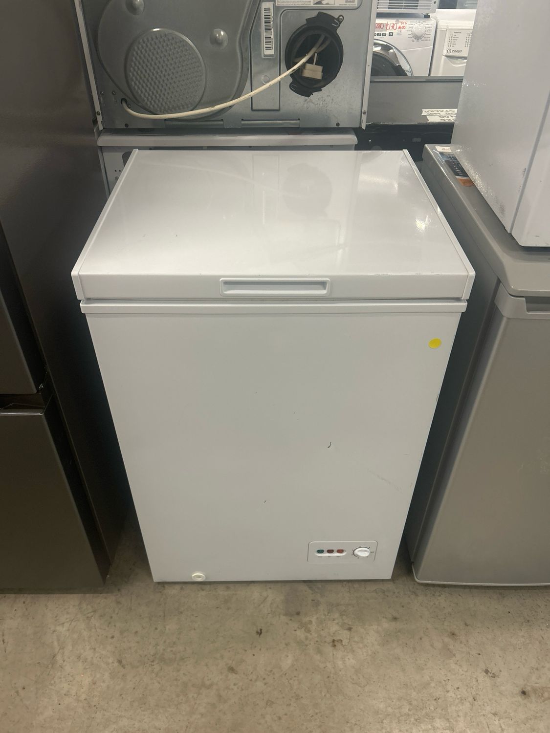 Currys Essentials C99CF13 Chest Freezer - White 99L W67cm H85cm
