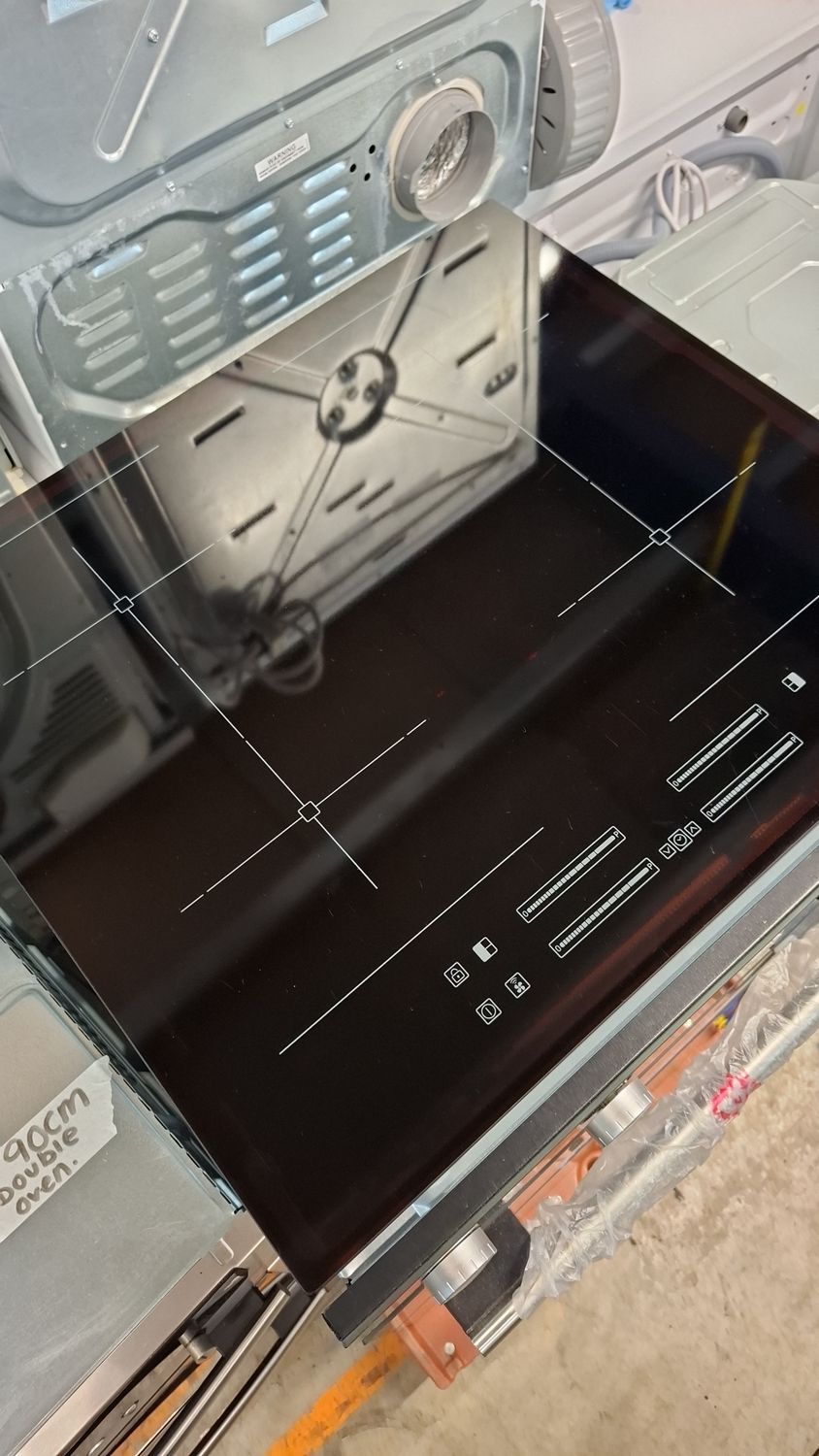 Lamona 60cm Built-In Electric Induction Hob