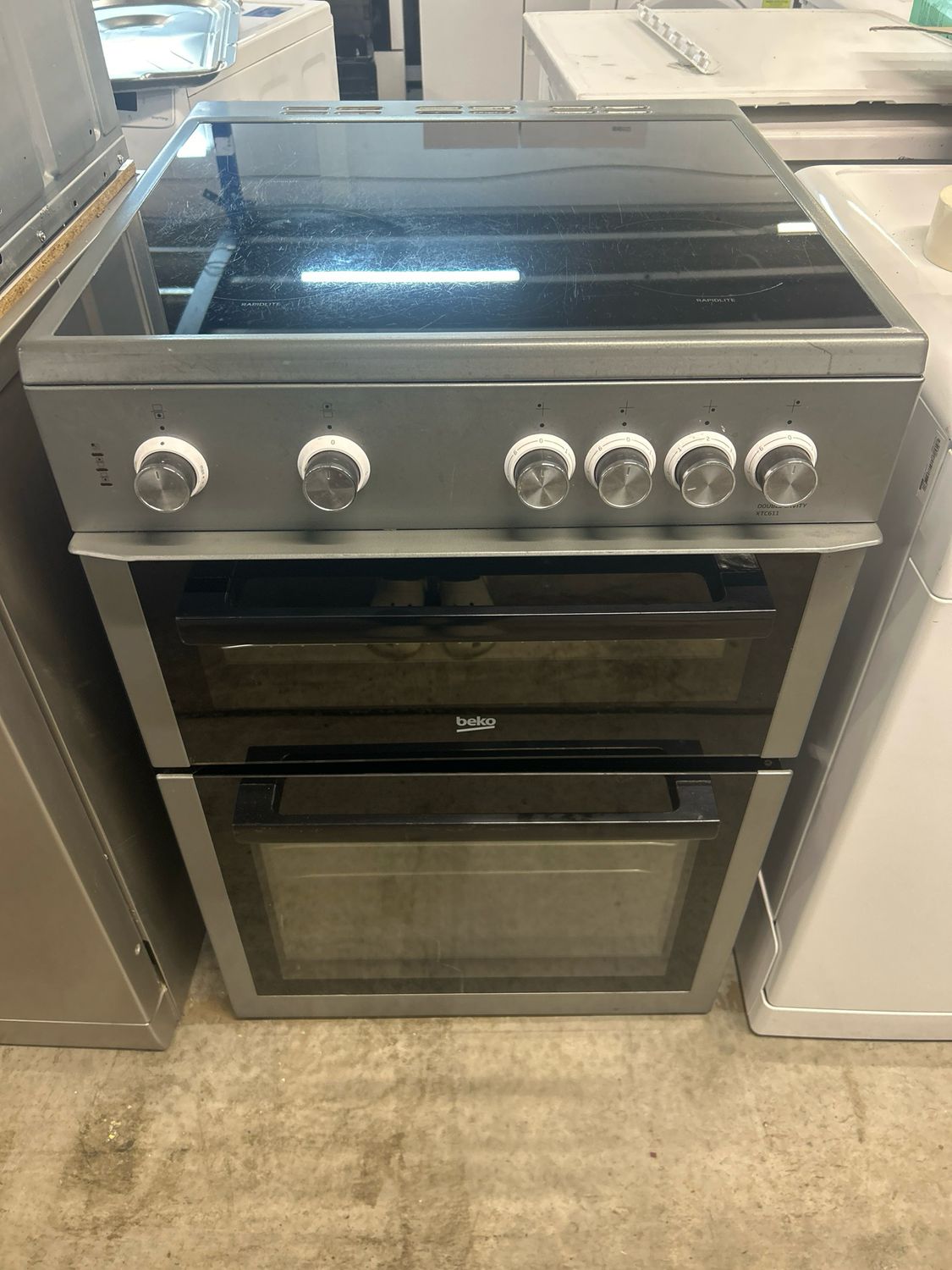 Beko XTC611 60cm Electric Cooker Ceramic Hob Silver