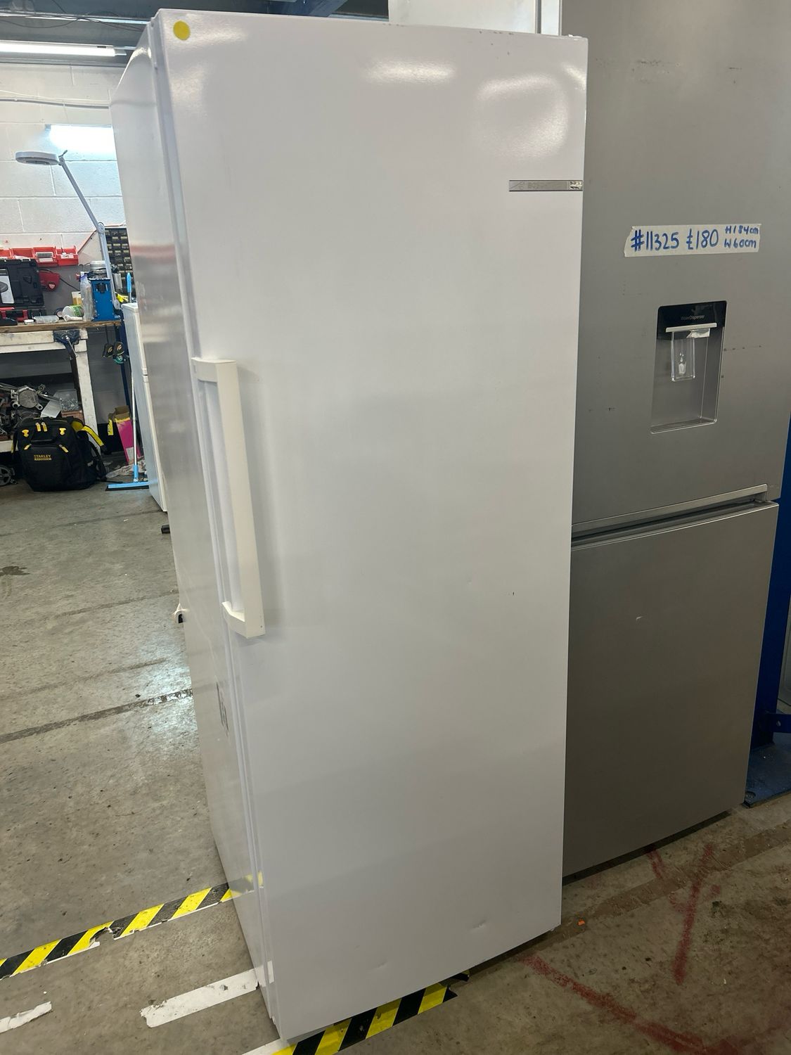 Bosch Upright Freezer White W60cm H160cm