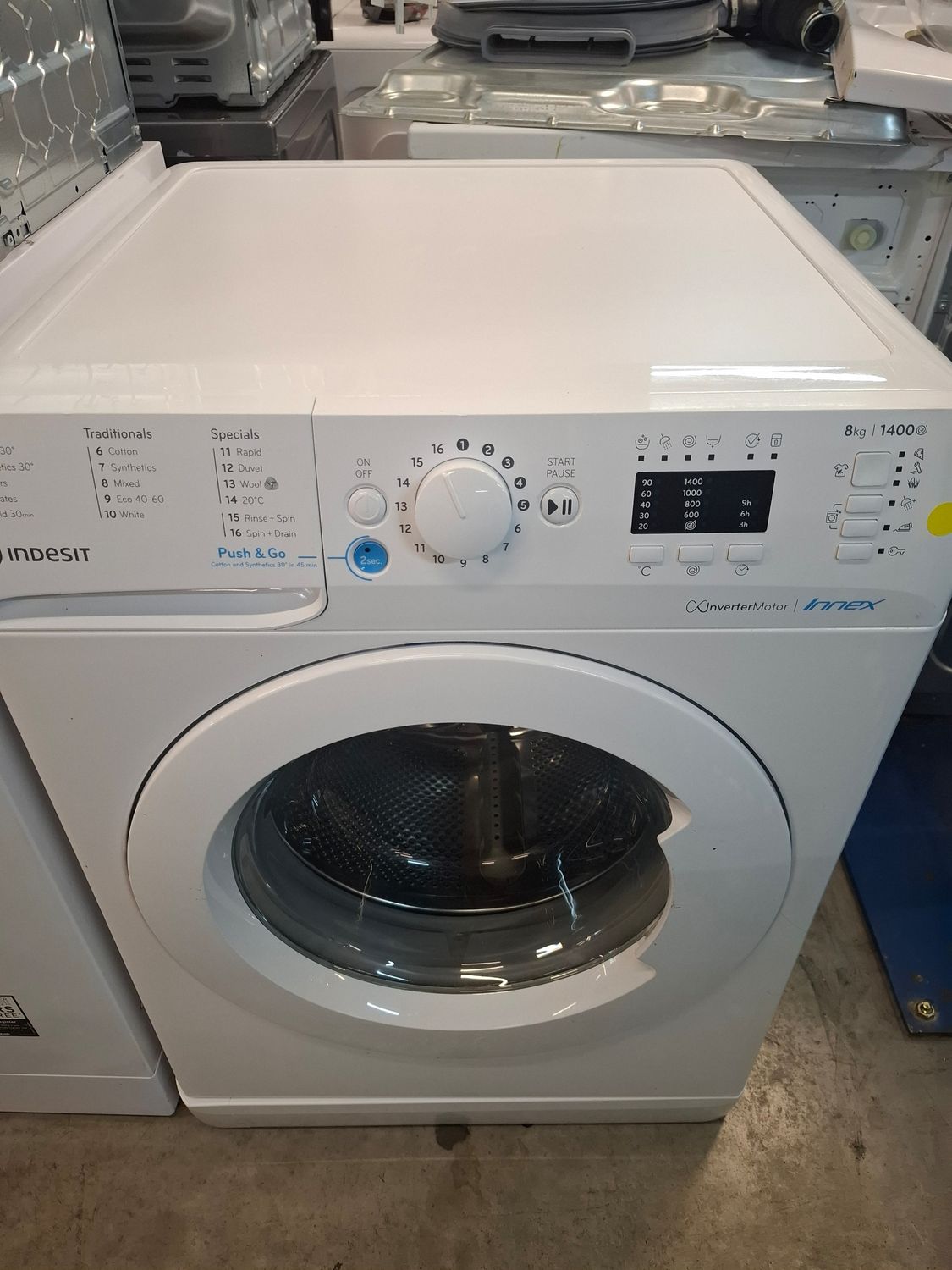Indesit Innex 8kg Load 1400 Spin Washing Machine