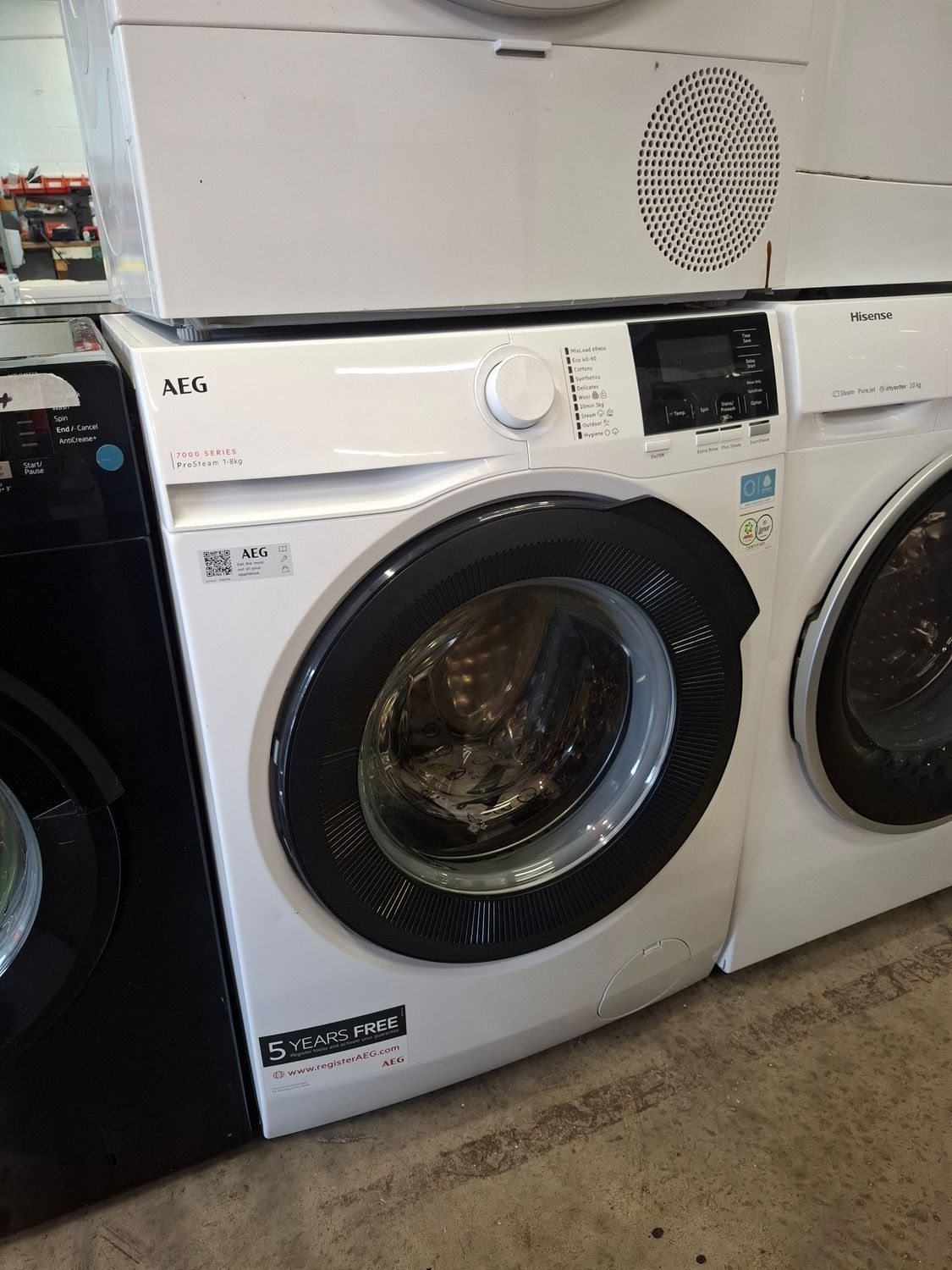 AEG 7000 ProSteam LFR71844B 8KG 1400RPM Washing Machine White RRP£669