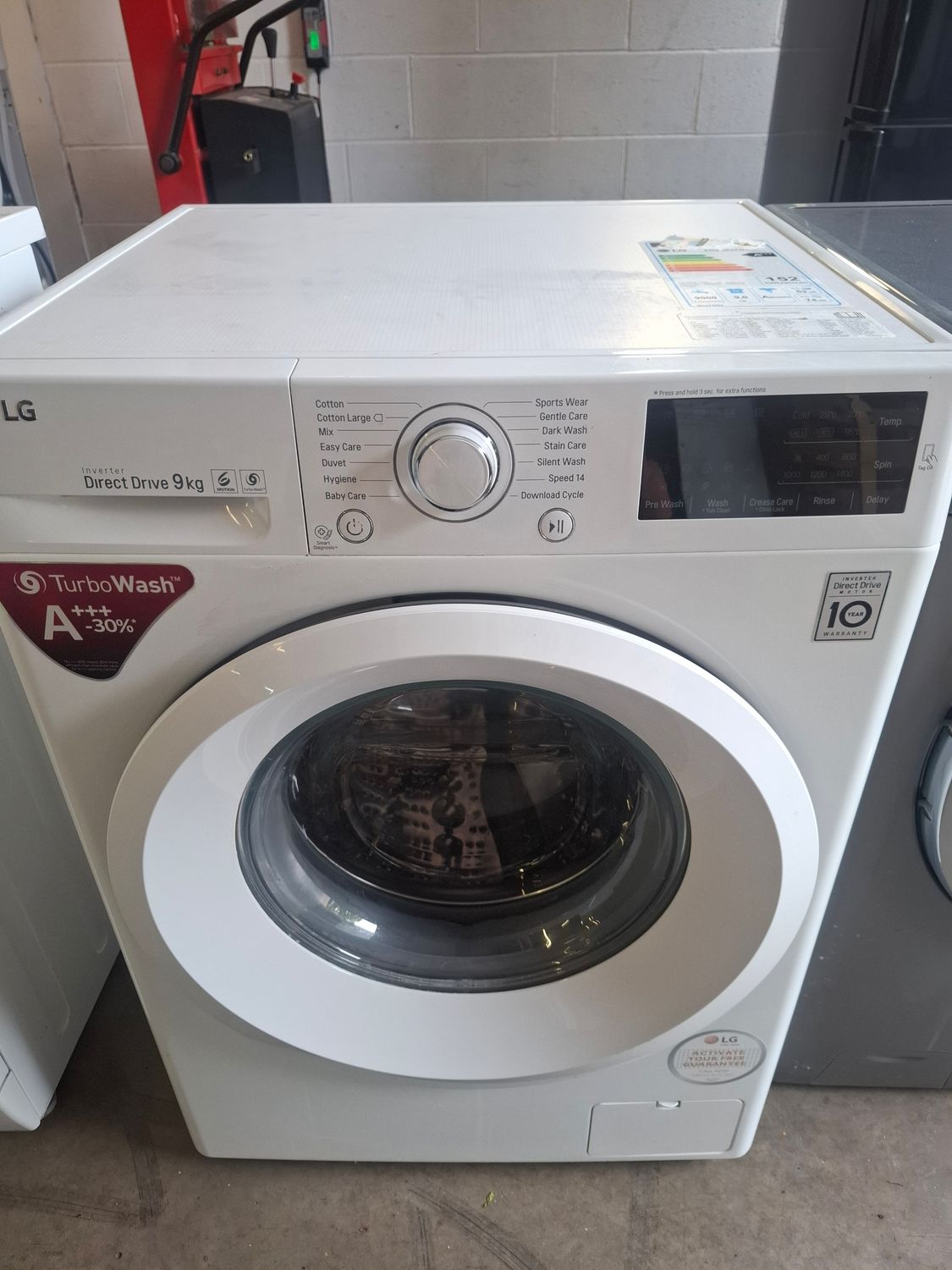 ///LG FH4U2VFN2 9kg 1400 Spin Washing Machine White Refurbished