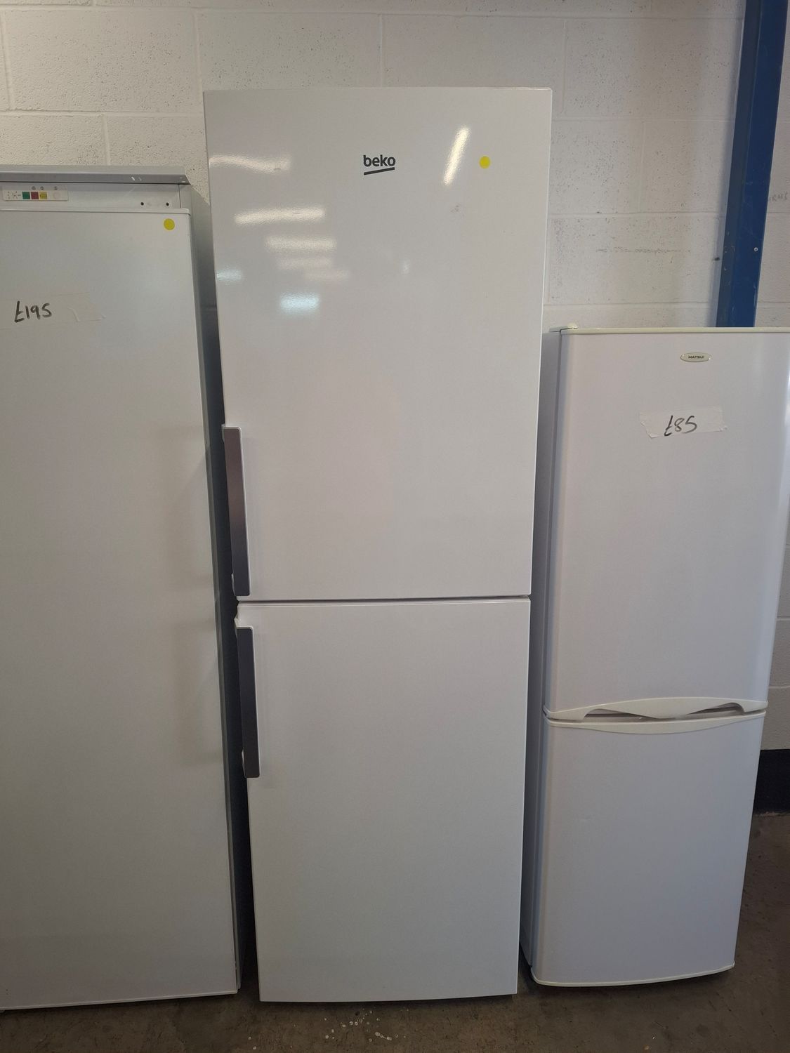 Beko CFP1691 Fridge Freezer H190cm W60cm White