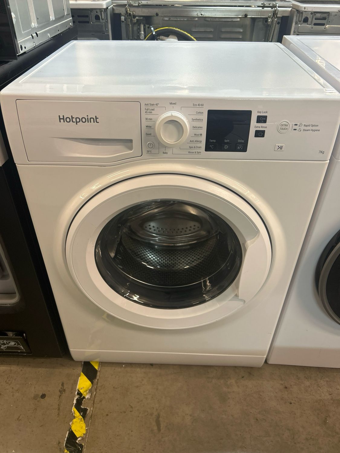 Hotpoint NSWM743UWUK 7kg 1400rpm Washing Machine White